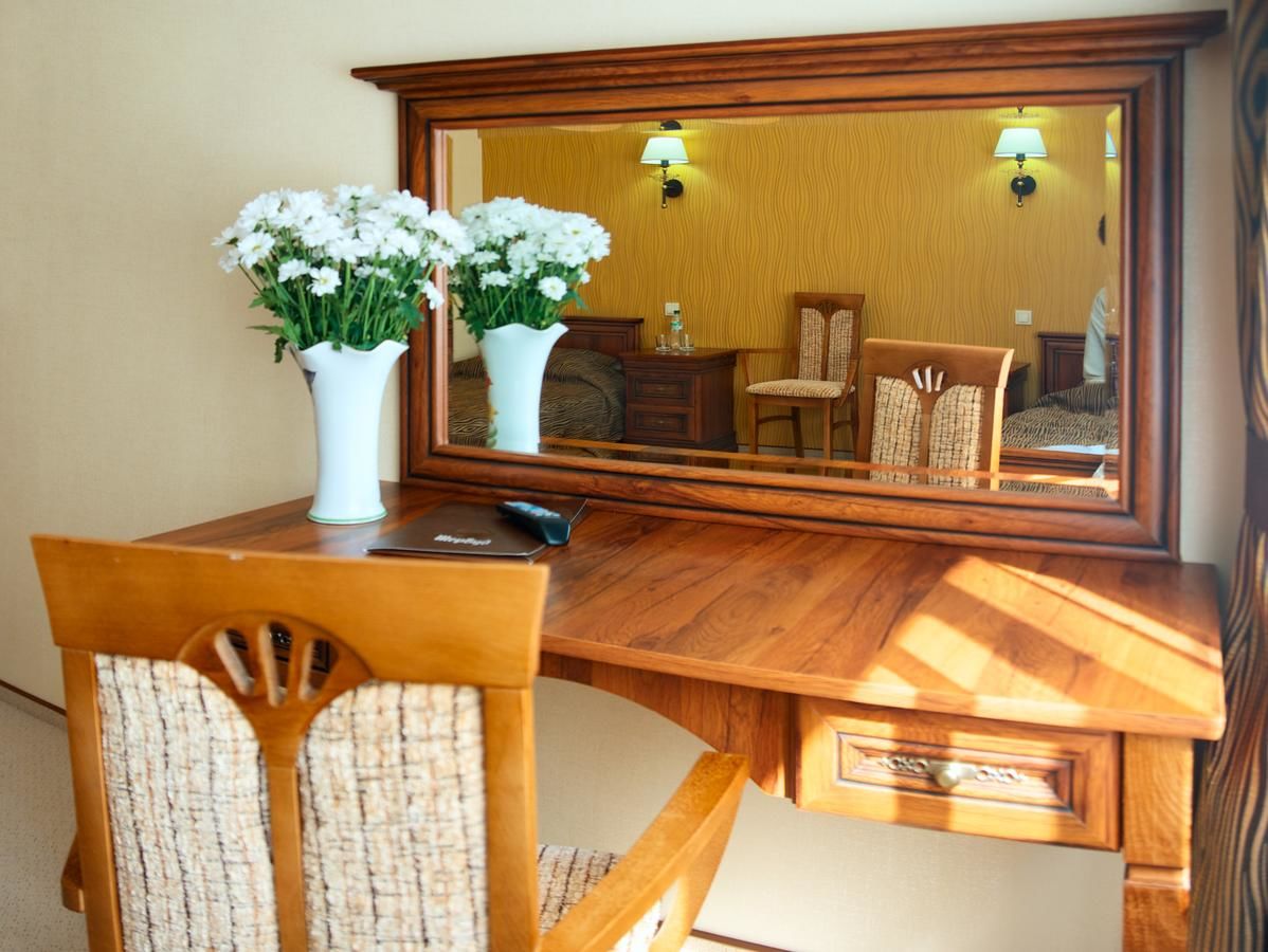 Отель Sherwood Hotel Долгомостиска-16