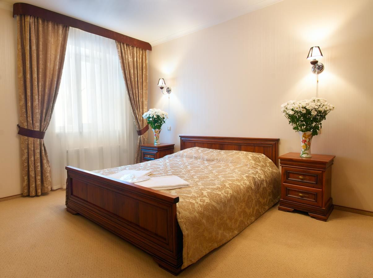 Отель Sherwood Hotel Долгомостиска-22