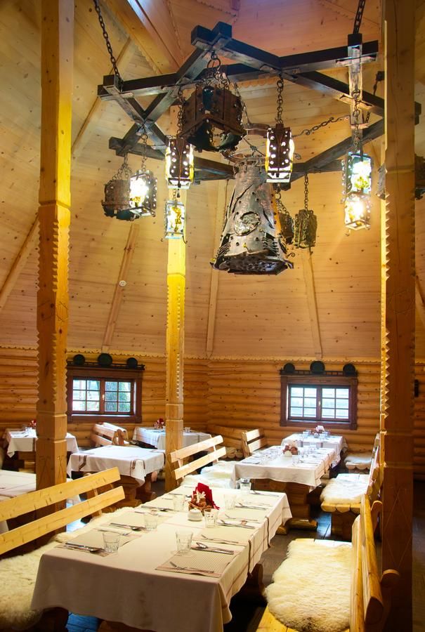 Отель Sherwood Hotel Долгомостиска-38