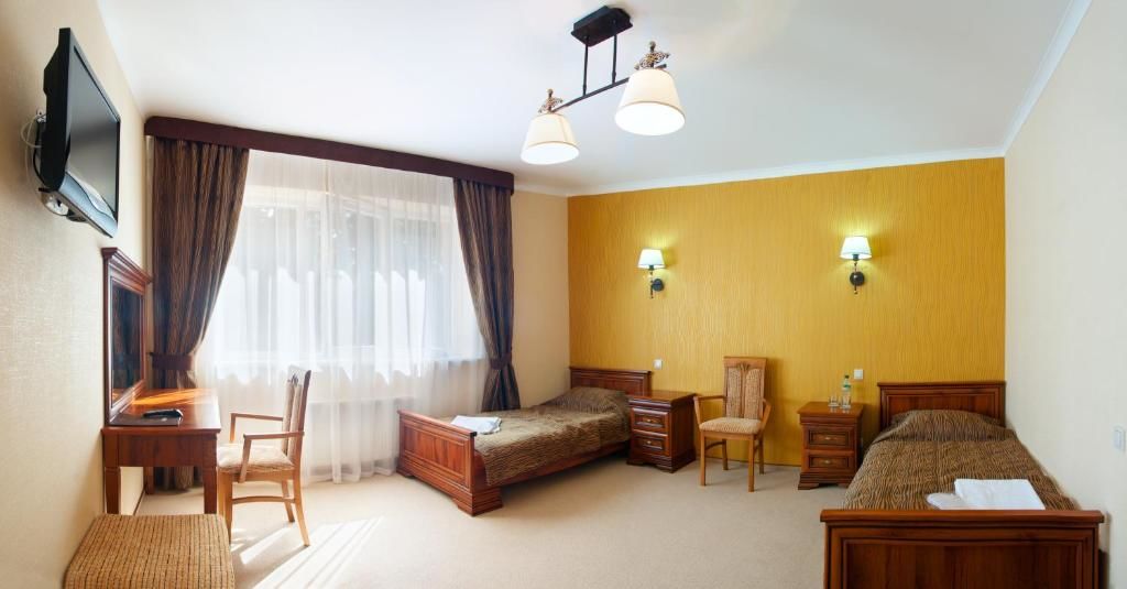 Отель Sherwood Hotel Долгомостиска-51